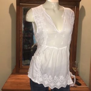 Lucky Brand Size Small. Excellent condition